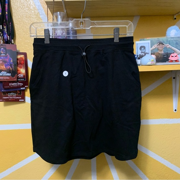 NWT Sundry Evereve Black Sunday Ponte Knit Pull On Mini Skirt Size 1 Small - Picture 3 of 5